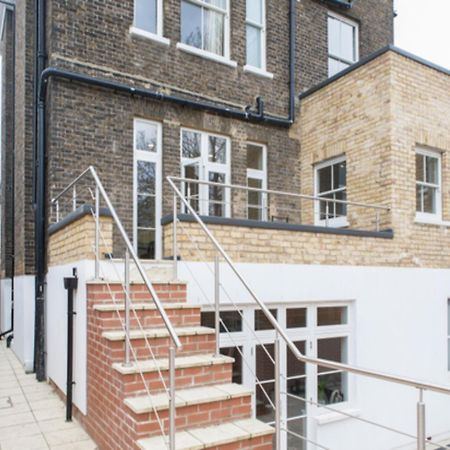 Pass The Keys - Spacious Flat With Private Sun Terrace In South East Londres Extérieur photo