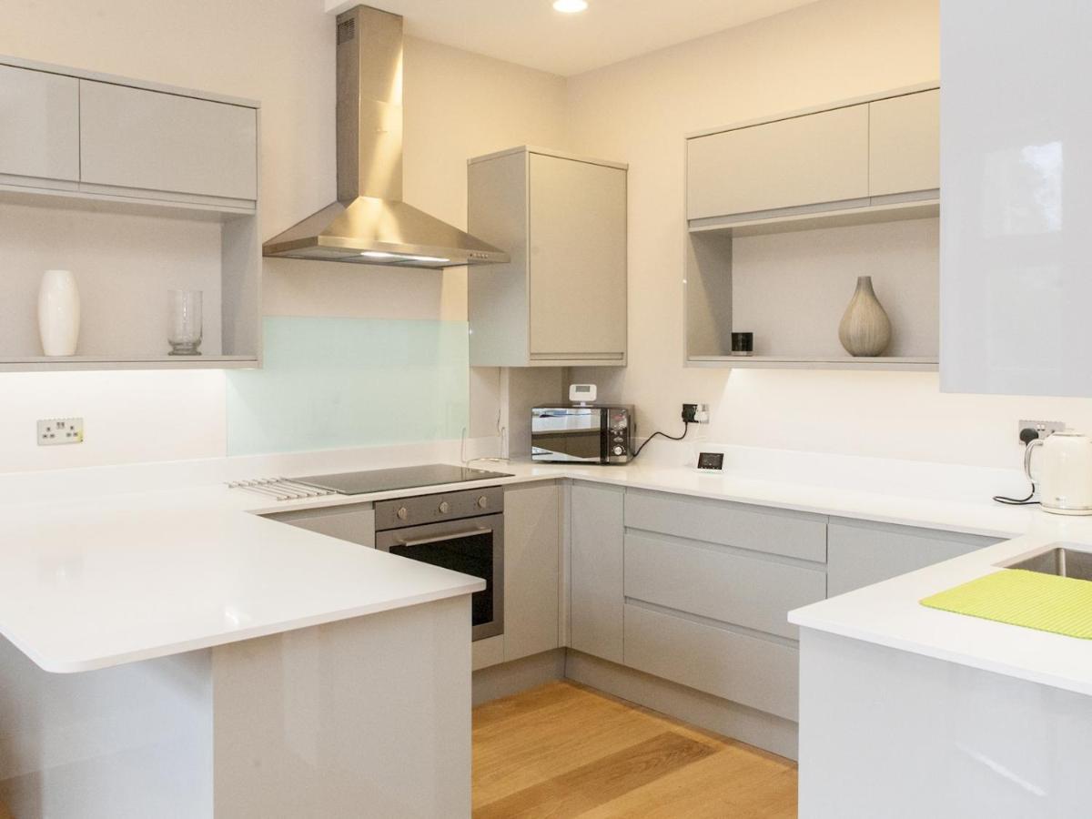 Pass The Keys - Spacious Flat With Private Sun Terrace In South East Londres Extérieur photo