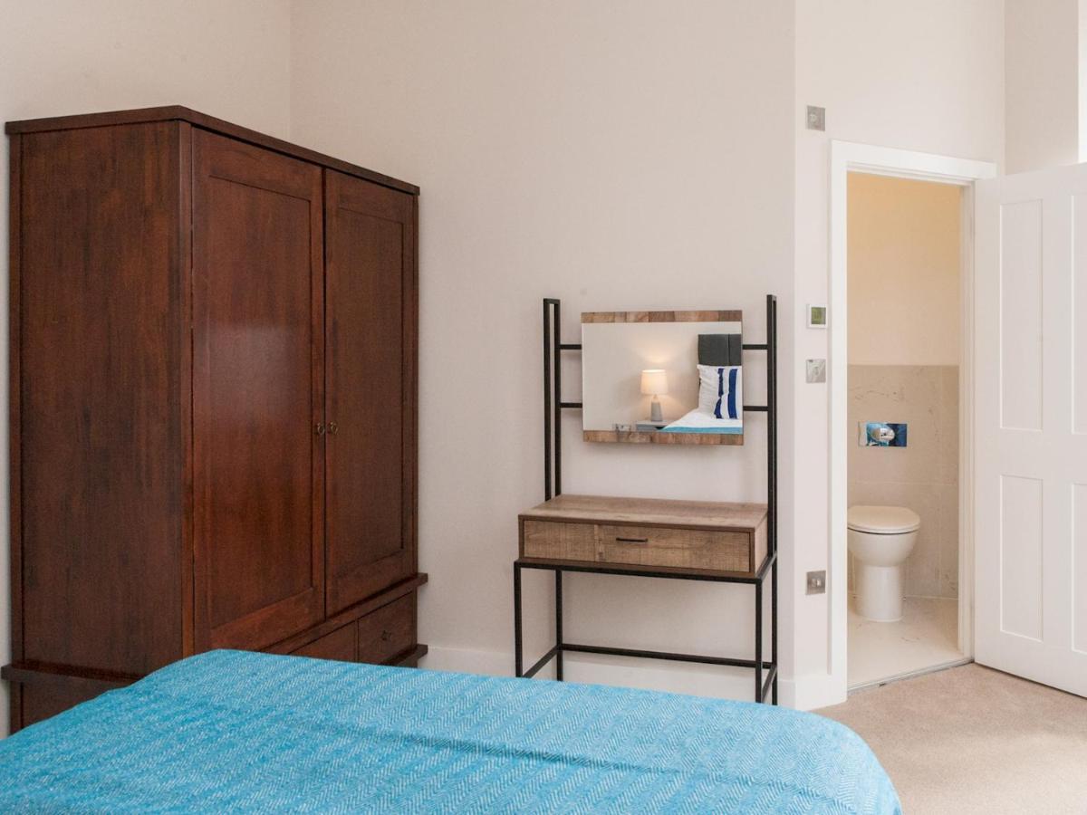 Pass The Keys - Spacious Flat With Private Sun Terrace In South East Londres Extérieur photo
