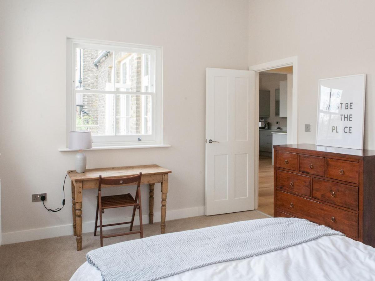 Pass The Keys - Spacious Flat With Private Sun Terrace In South East Londres Extérieur photo