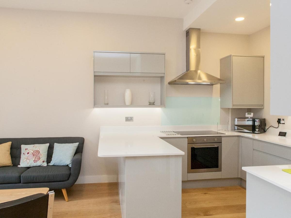 Pass The Keys - Spacious Flat With Private Sun Terrace In South East Londres Extérieur photo
