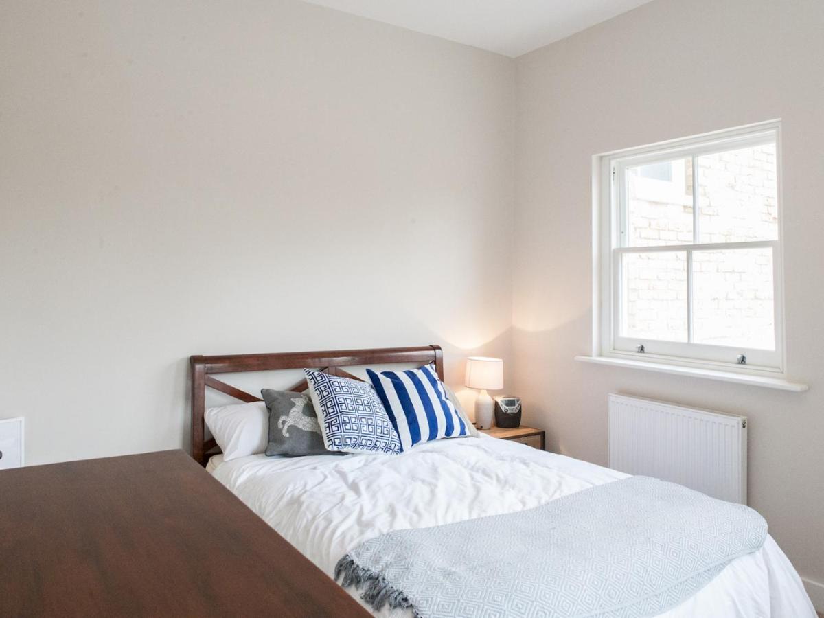 Pass The Keys - Spacious Flat With Private Sun Terrace In South East Londres Extérieur photo