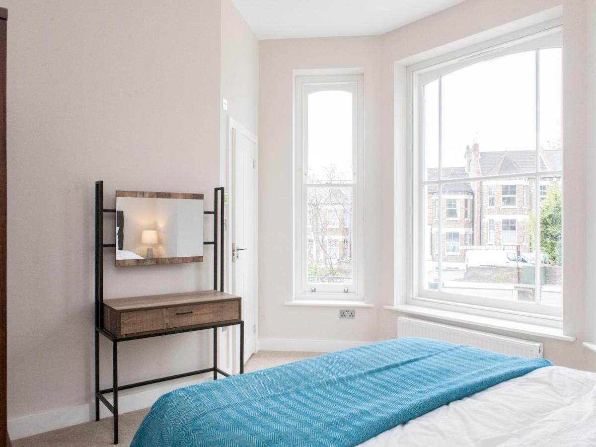 Pass The Keys - Spacious Flat With Private Sun Terrace In South East Londres Extérieur photo